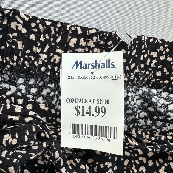 🎉5 for $45🎉 New Kirious shorts size M - Picture 7 of 10